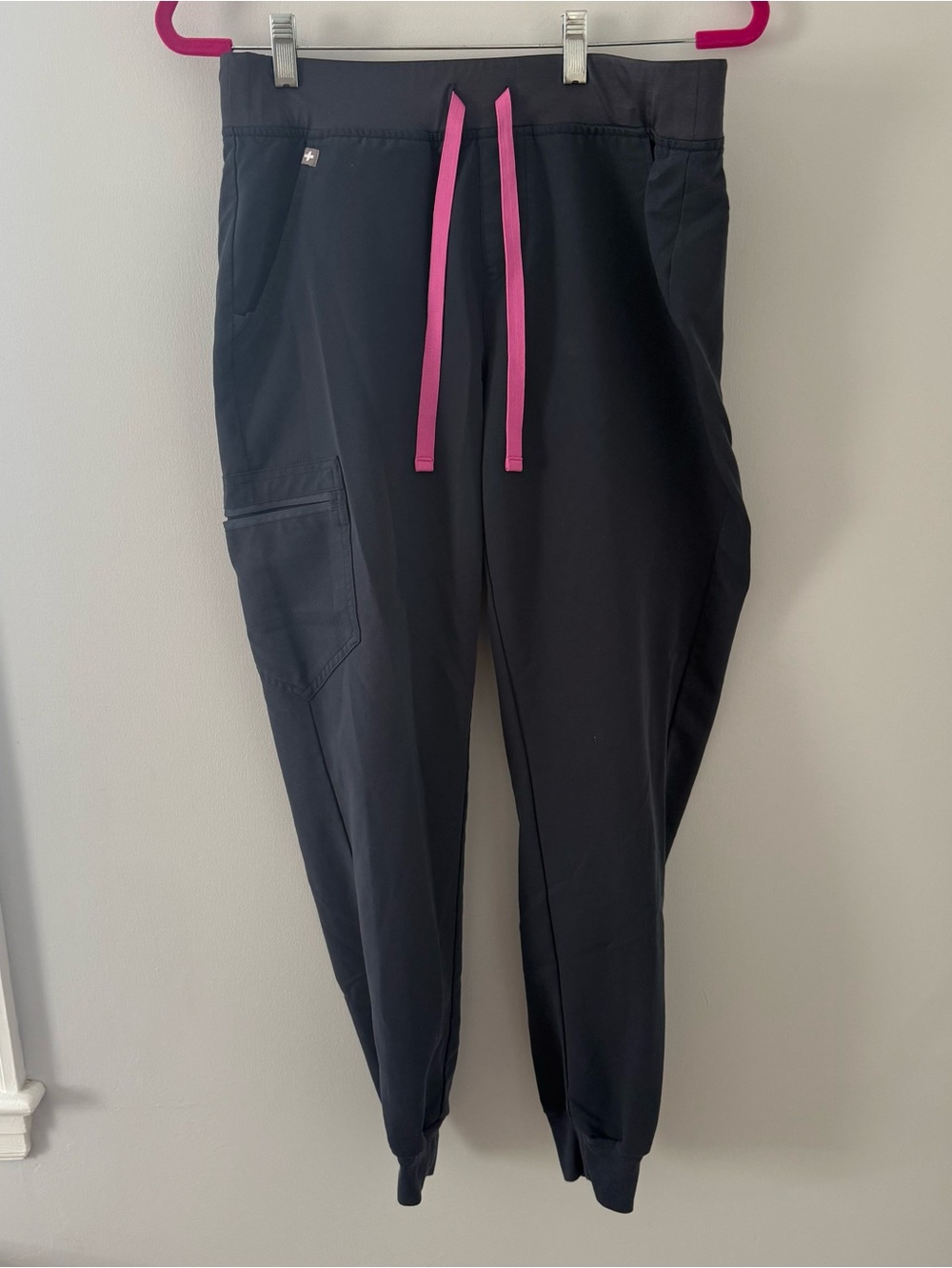 Figs Women’s Navy Jogger Scrub Pants with Pink Drawstring